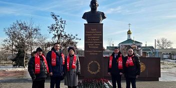 Сталинградские полководцы Победы