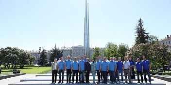 Участники автопробега «Сохраняя память – сохраним Отчизну» посетили памятные места Ельца и Тулы