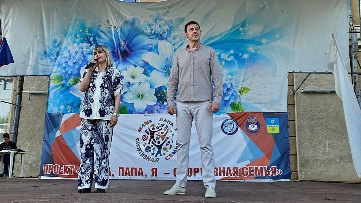 Волжские семьи встретили лето на фестивале «Семейный марафон»