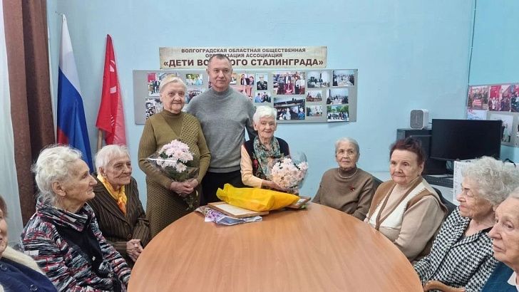 Поздравления  -  юбилярам