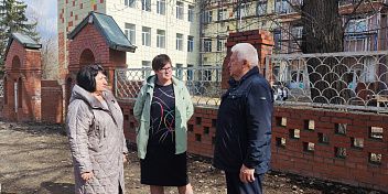 Проведение ремонта школы - на депутатском контроле