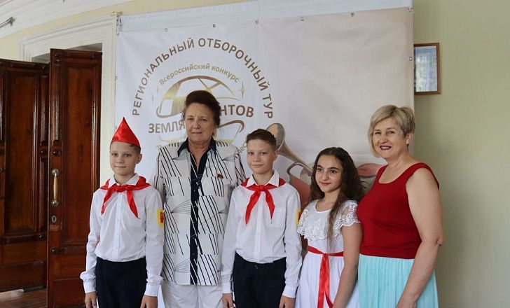 Руководитель фракции КПРФ Волгоградской облдумы открыла региональный этап конкурса «Земля талантов»