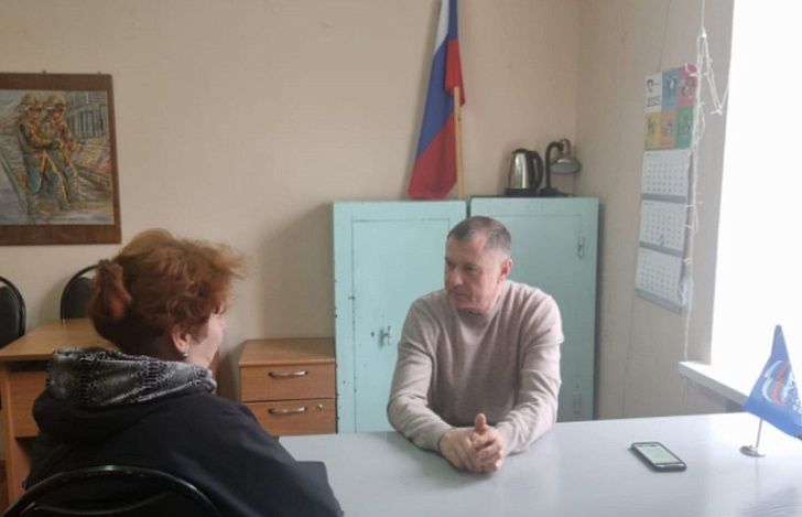 Депутат Волгоградской областной Думы провел личный приём граждан