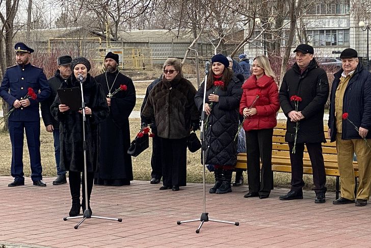  В Кировском районе прошел торжественный митинг