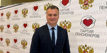 Поздравление Евгения Кареликова с Днем защиты детей