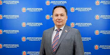 Поздравление Юрия Марамыгина с Днем сотрудников военных комиссаров