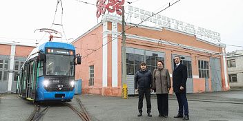Тамара Головачева побывала на заводе «ВЭТА»