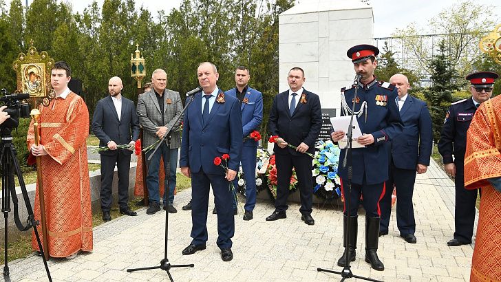 На «Острове Людникова» почтили память защитников Сталинграда