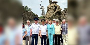 В Волгоград прибыла делегация общественной организации ветеранов войны из Санкт-Петербурга