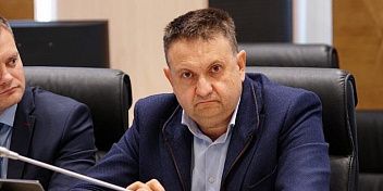 Депутат-коммунист Валерий Могильный принял участие в совещании комитета по ЖКХ 