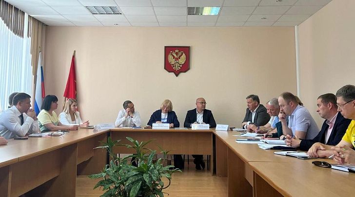В Волгограде прошло рабочее совещание с руководителями управляющих организаций