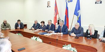 На территории Среднеахтубинского района создан благотворительный фонд поддержки воинов Отечества и семей погибших и пострадавших на СВО