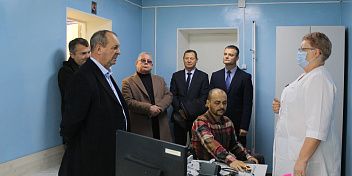Парламентарии провели мониторинг доступности для инвалидов социальных объектов в Николаевском районе