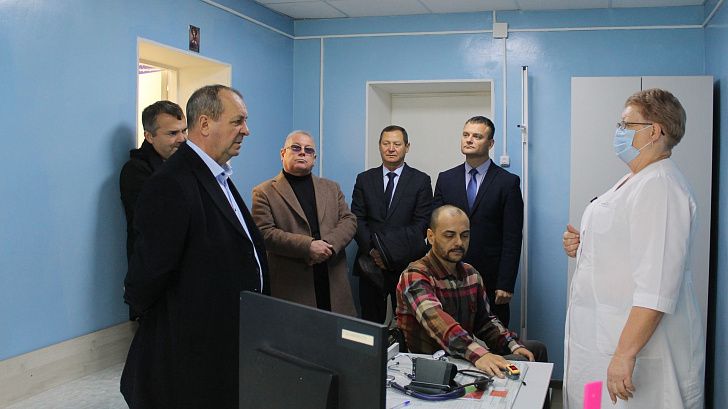 Парламентарии провели мониторинг доступности для инвалидов социальных объектов в Николаевском районе