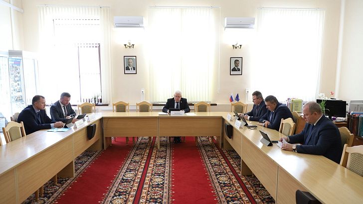 Сегодня состоялось заседание парламентского комитета по аграрной политике и биологической защите под председательством Александра Шевченко