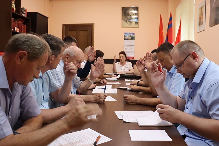 Стартовал Сталинградский гуманитарный конвой