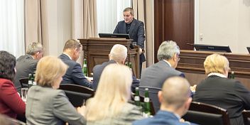 Губернатор провел совещание по развитию транспортной инфраструктуры Волгограда