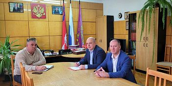 Олег Дмитриев побывал с рабочей поездкой в Котовском районе