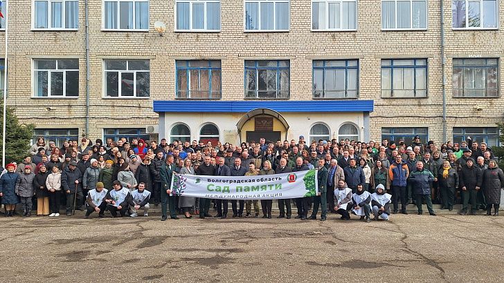 Экосовет принял участие в высадке клона легендарного Тополя Победы на открытии акции «Сад памяти»