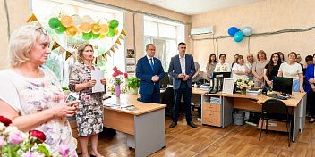 Дмитрий Калашников посетил организации социальной сферы Красноармейского района