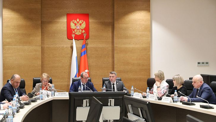В регионе реализуют меры по сохранению казачьих традиций