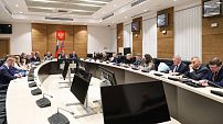 Состоялось заседание парламентского комитета
