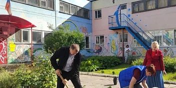 Игорь Романов принял участие в экологической акции 