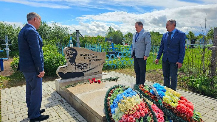 Юрий Марамыгин  посетил  станицу Березовскую