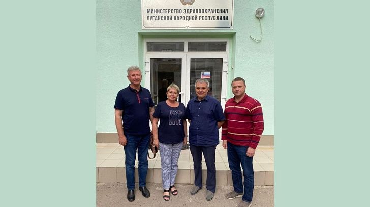 Волгоградские медики помогают жителям Станично-Луганского района 