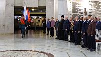 Областные парламентарии участвуют в мероприятиях 433-летия Волгограда