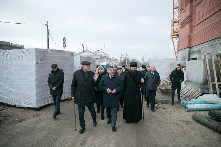 Проинспектирован ход строительства собора Александра Невского