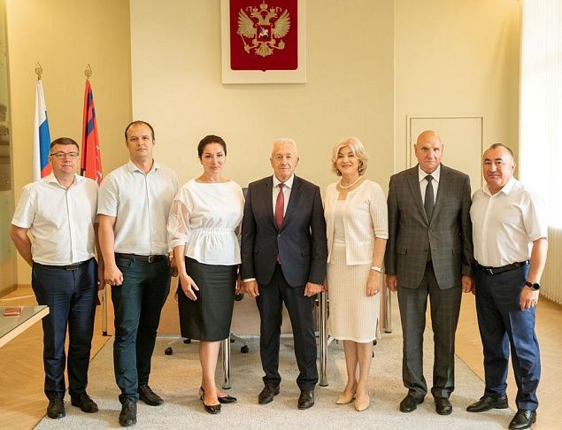 Александр Блошкин встретился с луганскими парламентариями