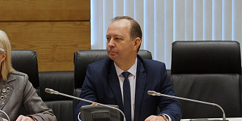 Торгово-промышленная палата Волгоградской области может быть наделена правом законодательной инициативы