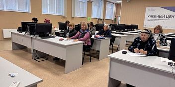 В Волгоградской области стартовало обучение по программе «Основы работы со смартфоном»