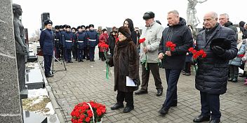 В регионе почтили память защитников и жителей непокоренного Ленинграда 