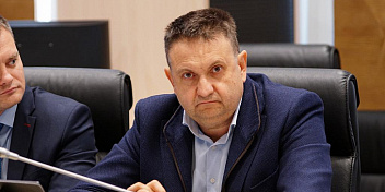 Депутат-коммунист Валерий Могильный оказал помощь в госпитализации инвалида