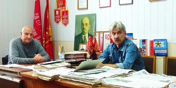 В Единый день приёма  граждан депутатами-коммунистами Алексей Буров  посетил город Камышин