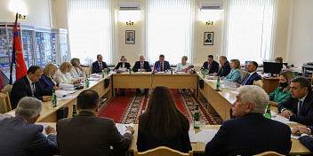 Развитие туризма в Волгоградской области обсудили на заседании фракции