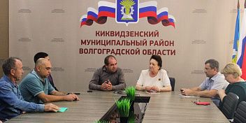 Тамара Головачева провела встречу с жителями Киквидзенского района