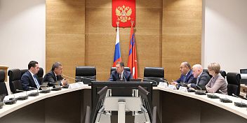 Состоялось первое заседание комитета по экономической политике, туризму, инвестиционной деятельности, предпринимательству, имущественным и земельным отношениям