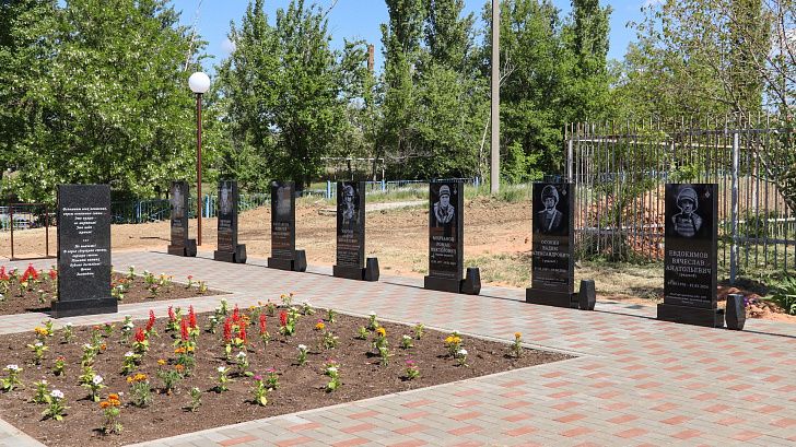 Новый мемориал увековечил память защитников Отечества