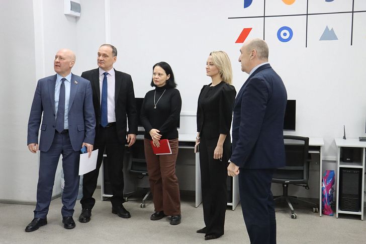 Надежда Кулешова побывала в Волгоградском политехническом колледже