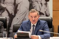 Андрей Бочаров предложил создать на площадке облдумы рабочую группу по реализации социальной политики